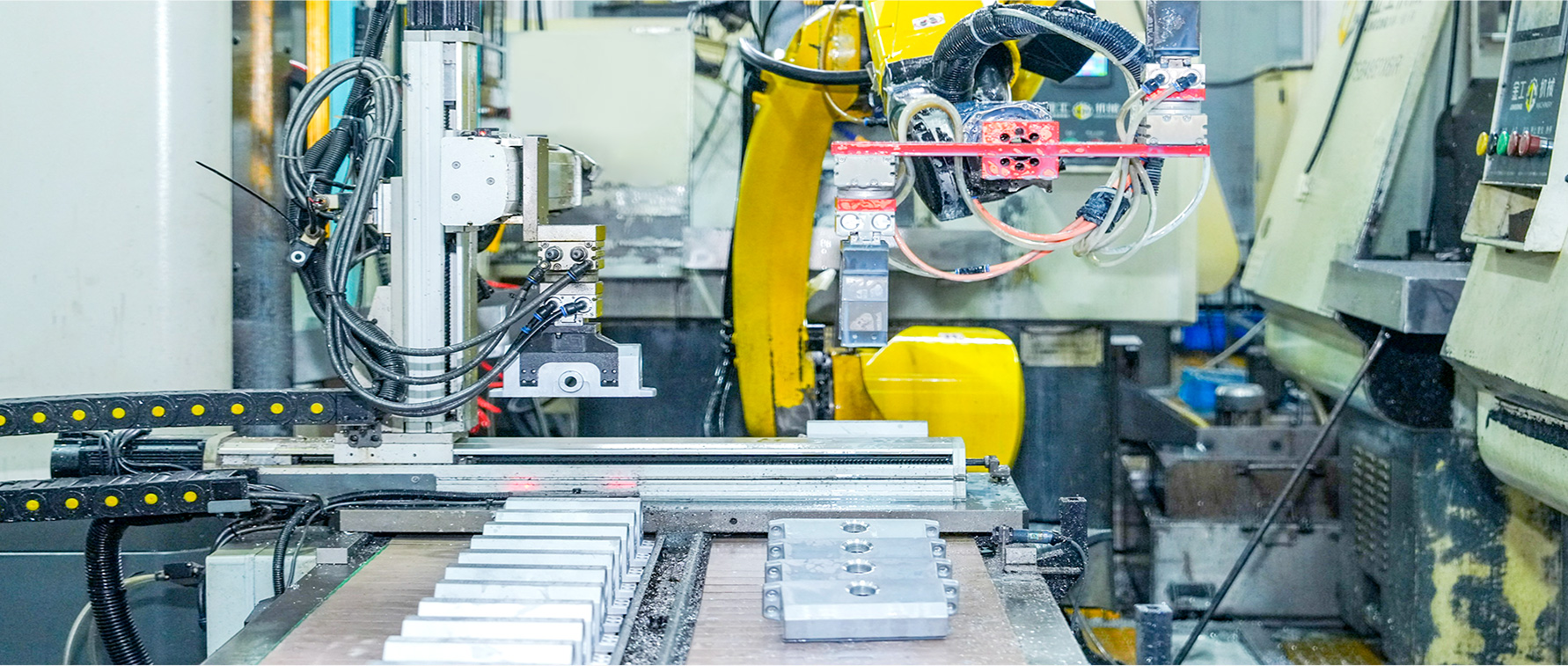 OUBAO 106,000 m² vertically integrated manufacturing facility